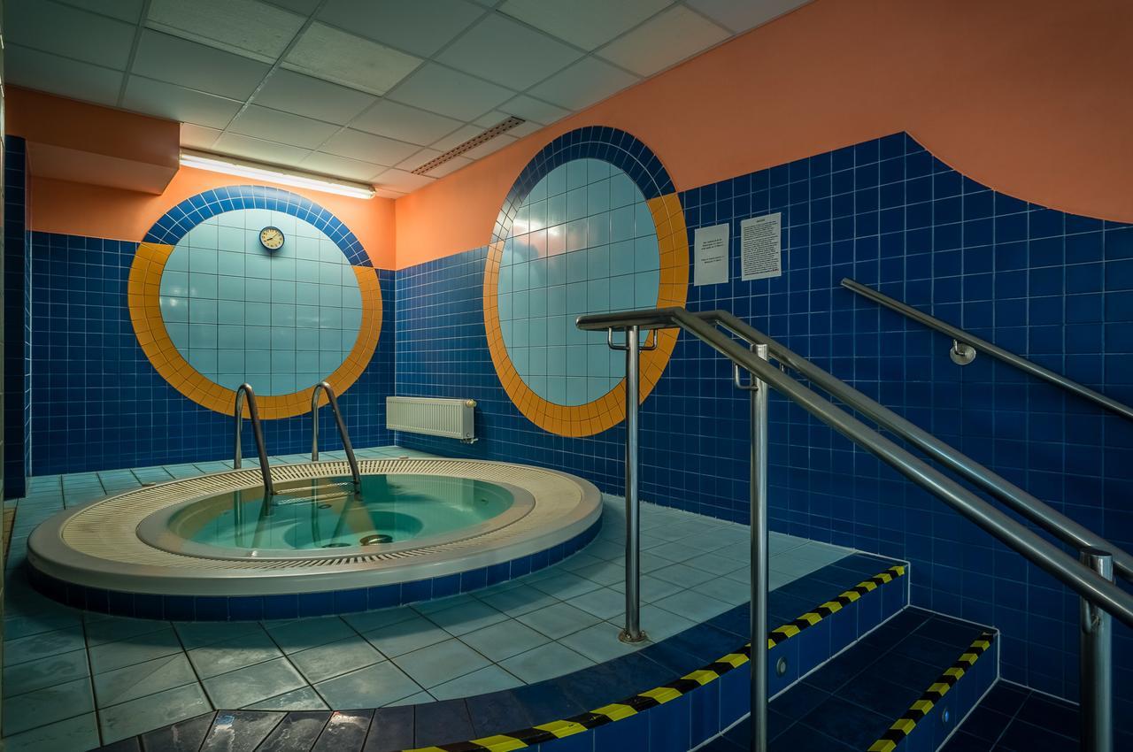 Hotel *** Nat Kołobrzeg Extérieur photo