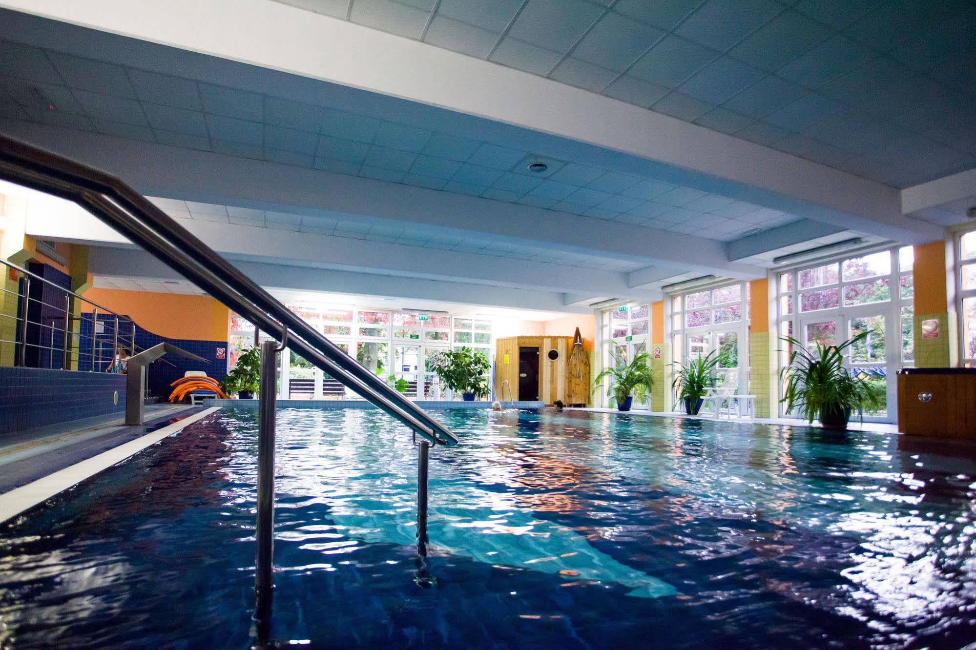 Hotel *** Nat Kołobrzeg Extérieur photo